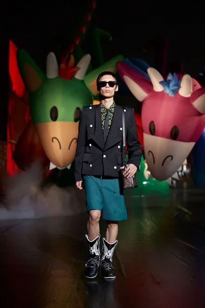 Look 65